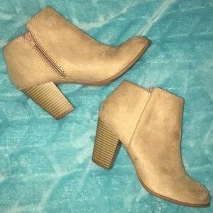 Old Navy Heeled Boots